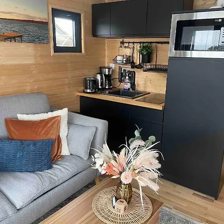 Hausboot Ahoy Masal * Lübeck