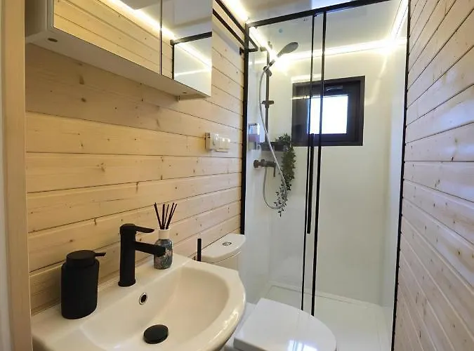 Hausboot Ahoy Masal Bådhotel